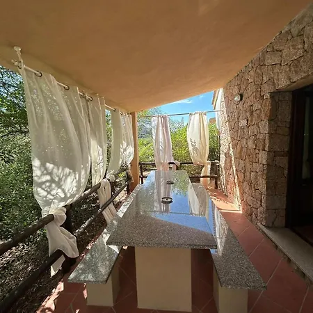 Madeleine Costa Paradiso